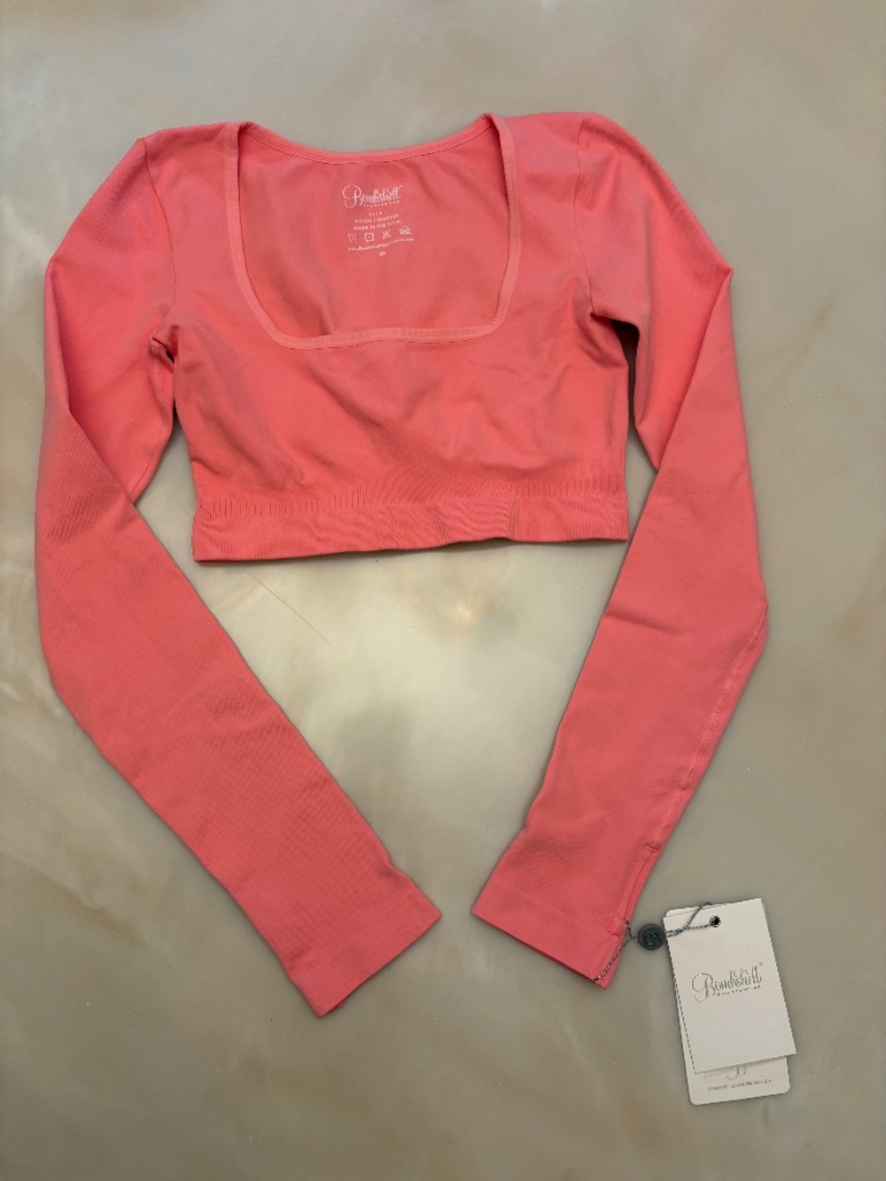 🩷Bombshell Sportswear Cropped Top Long Sleeve 🩷